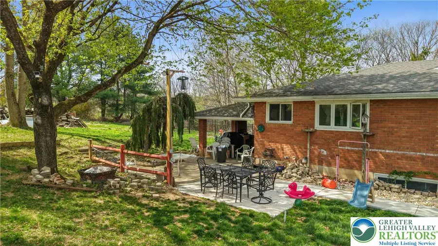 1042 Neffs Laurys Road, Laurys Station, PA 18059 - #3
