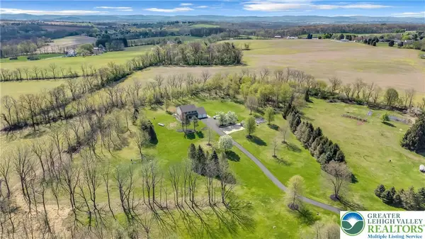 8486 Seemsville Road, East Allen Twp, PA 18067