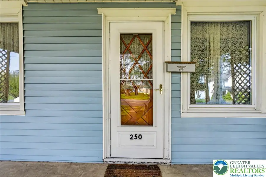 250 Washington Boulevard, Washington, PA 18013 - #3