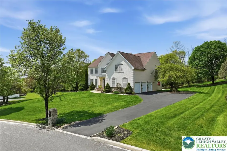 1422 Morningside Drive, Orefield, PA 18069 - #2