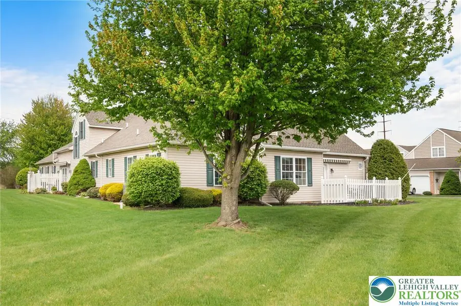 2504 Rolling Green Drive, Lower Macungie, PA 18062 - #2