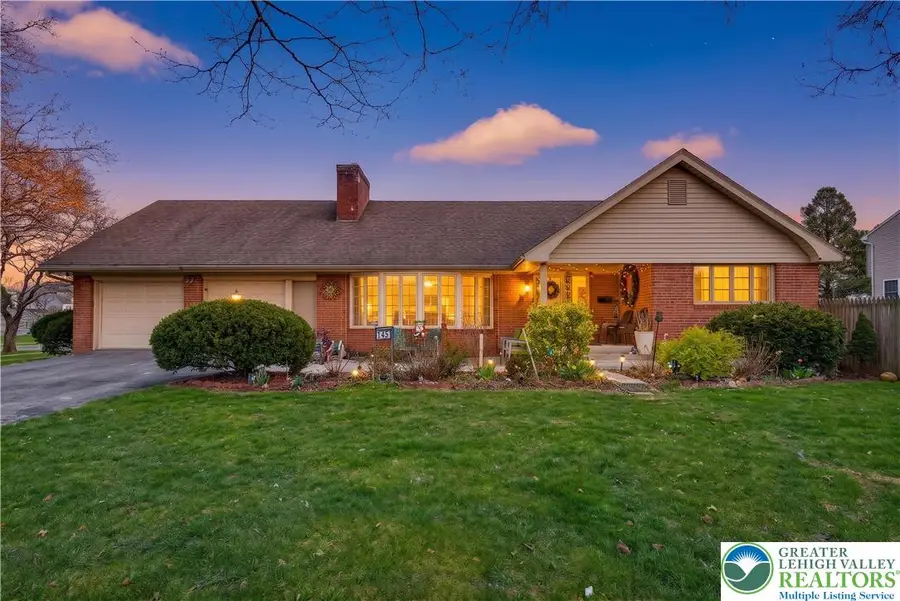 745 N Marshall Street, South Whitehall, PA 18104 - #2