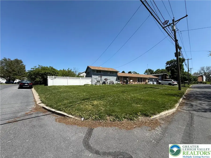 91 Hull Drive, West Manchester, PA 17404 - #2