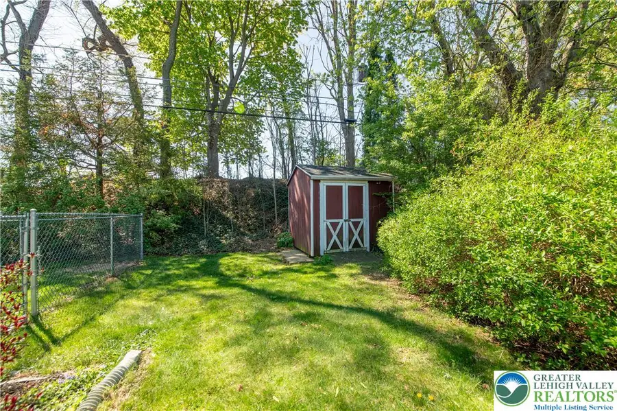 4882 Pine Grove Circle, Wescosville, PA 18106 - #3