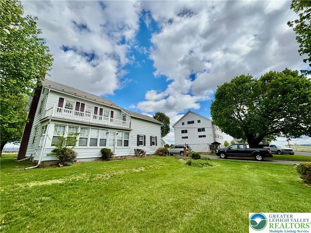 282 Young Road, Bushkill, PA 18064 - #1