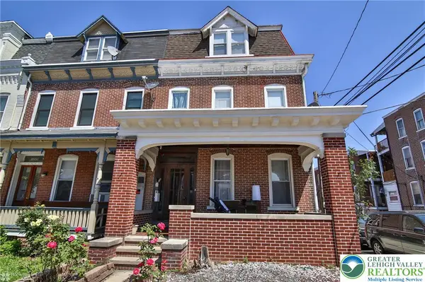 1227 W Chew Street, Allentown City, PA 18102