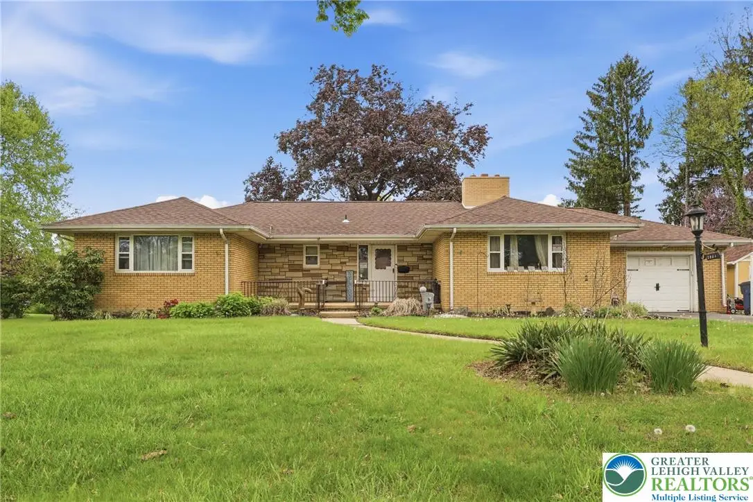 3044 Pennsylvania Street, South Whitehall, PA 18104 - #1