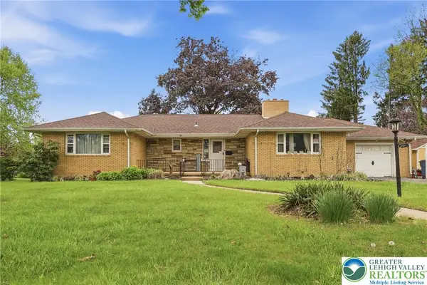 3044 Pennsylvania Street, South Whitehall Twp, PA 18104