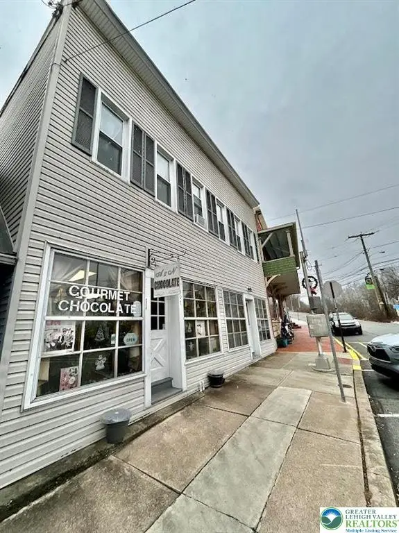 507 Delaware Avenue, Portland Boro, PA 18343