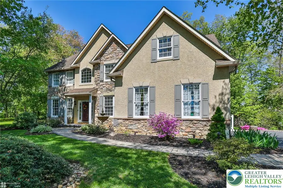 4353 E Texas Road, Wescosville, PA 18103 - #3
