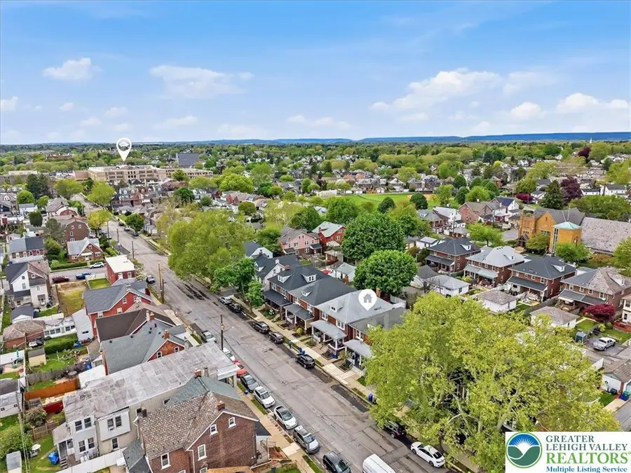 529 E Laurel Street, Bethlehem, PA 18018 - #2