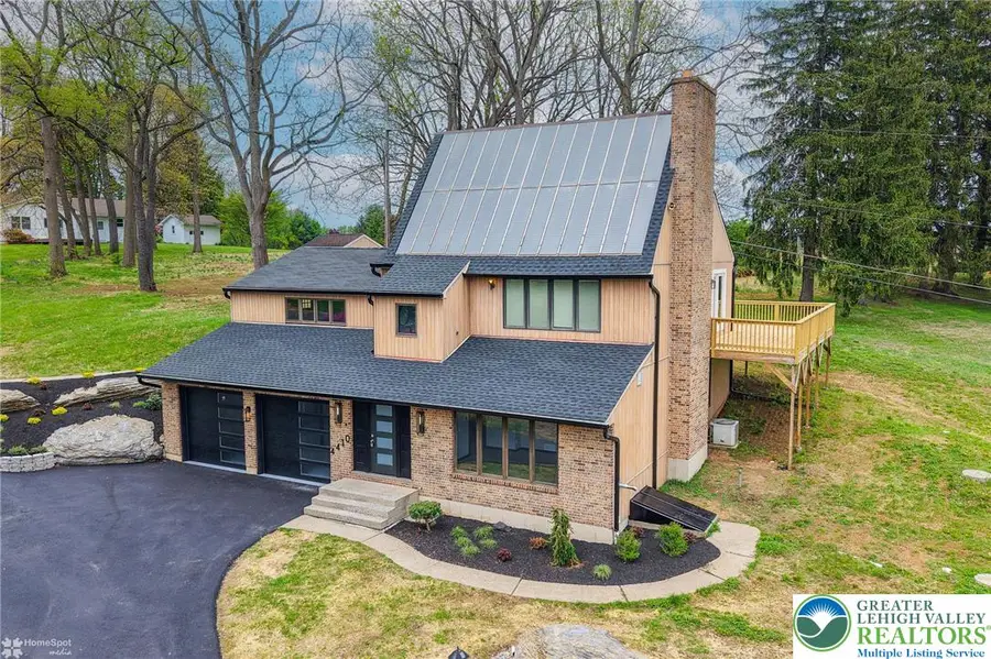 4410 Circle Drive, Lower Nazareth, PA 18020 - #2