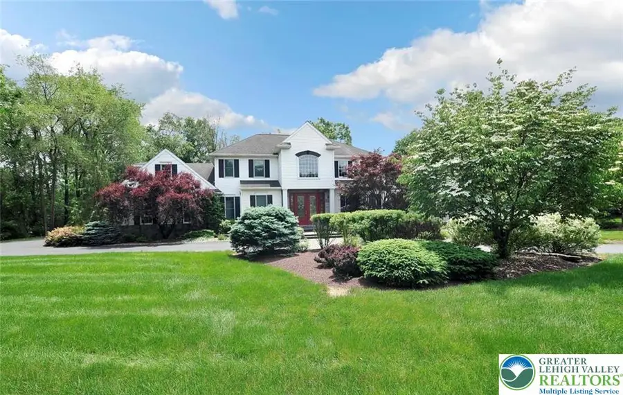 4450 Pond View Court, Bethlehem, PA 18020 - #2