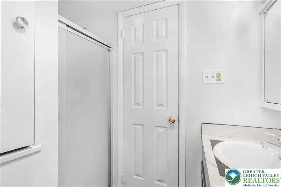 1547 Creekside Road #B4-2, Fullerton, PA 18052 - #3