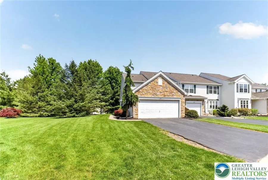 224 Park Ridge Drive, Forks Township, PA 18040 - #2