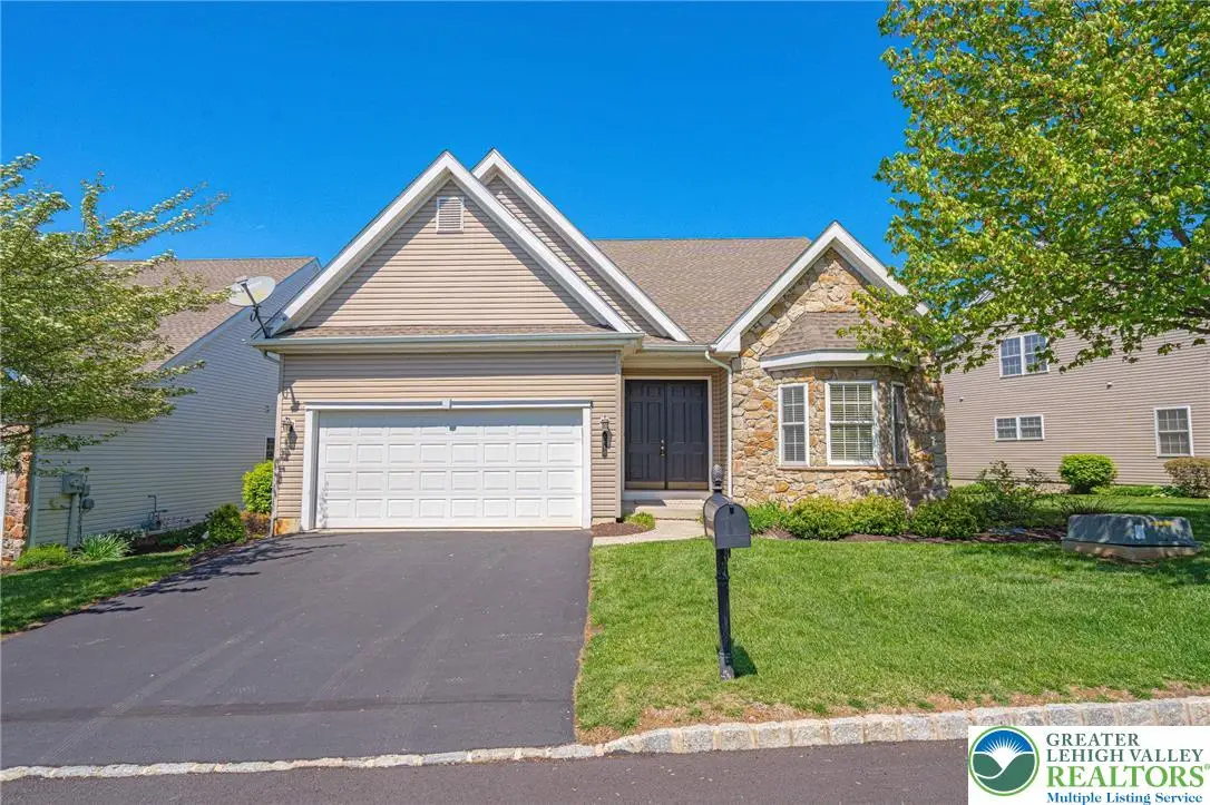 5010 Valley Stream Lane, Lower Macungie, PA 18062 - #1