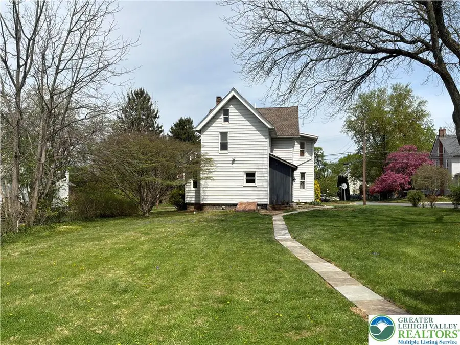 504 Fairview Street, Coopersburg, PA 18036 - #3