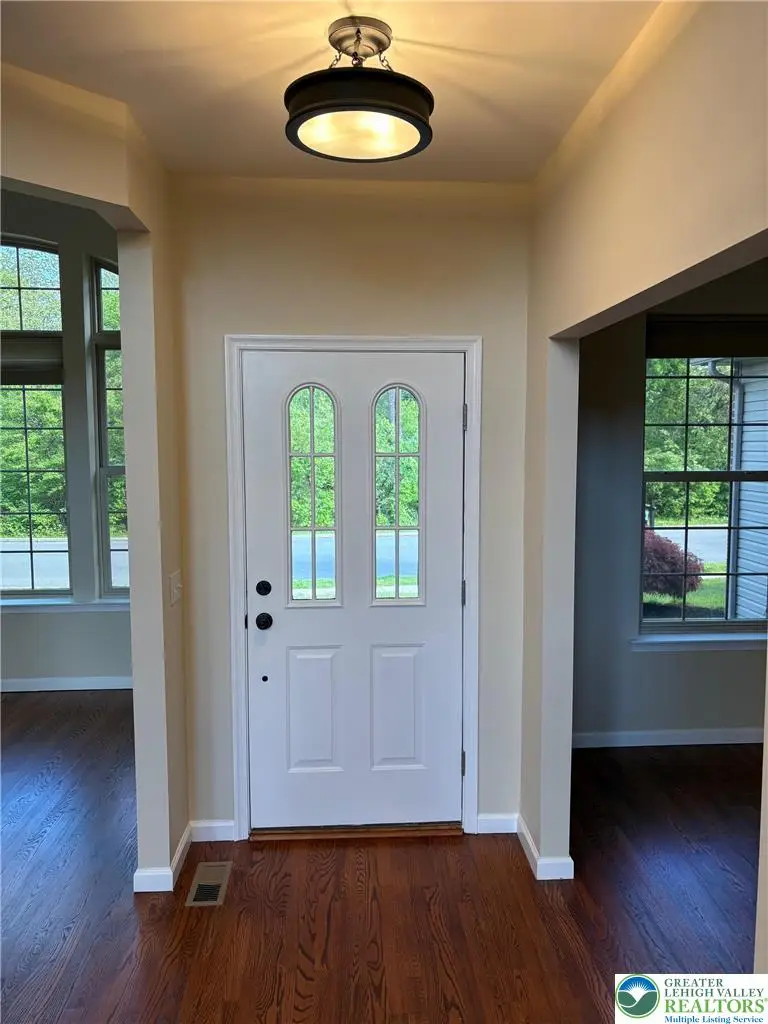 4469 Lisa Lane, Wescosville, PA 18103 - #2