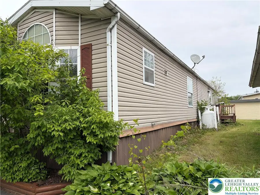 82 Juniper Court, East Allen, PA 18014 - #2