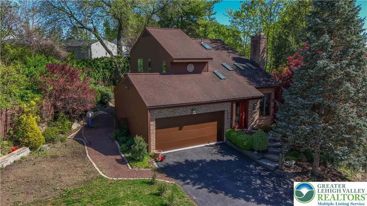 4004 Westview Drive, Cetronia, PA 18104 - #1