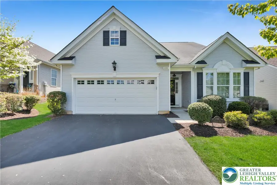 2088 Kingsview Road, Ancient Oaks, PA 18062 - #3