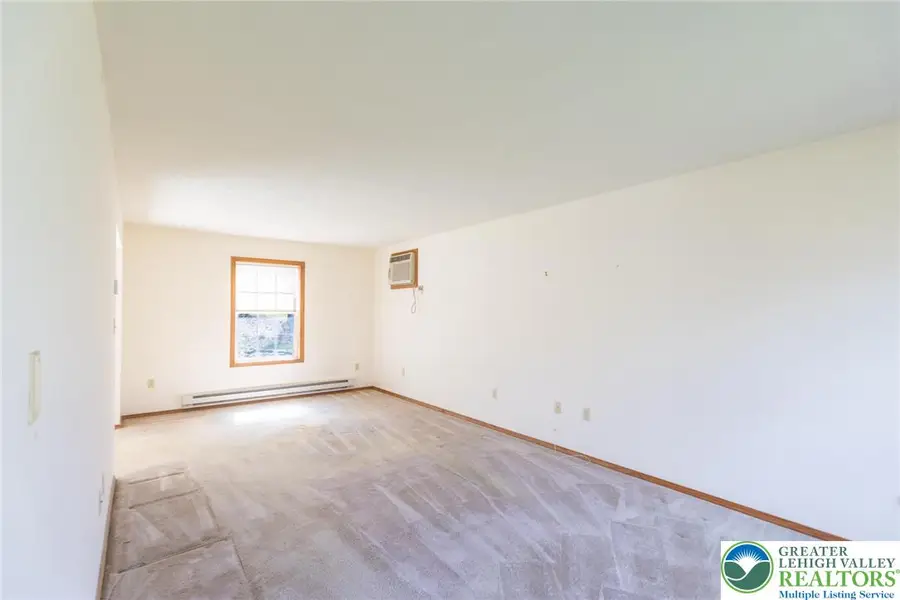 272 Schoolhouse Road, East Stroudsburg, PA 18302 - #3