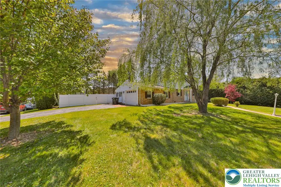 2610 Colorado Street, Dorneyville, PA 18103 - #3