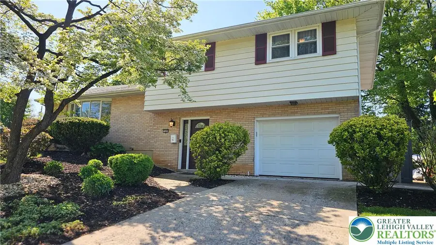1605 Lois Lane, Bethlehem, PA 18018 - #3