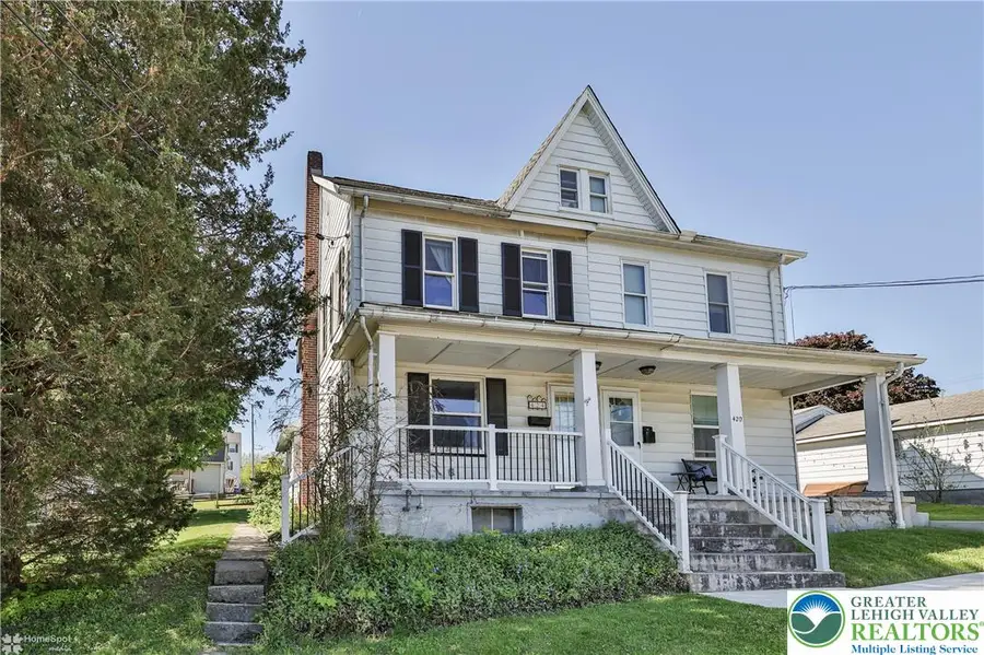 424 E Penn Street, Nazareth, PA 18064 - #2