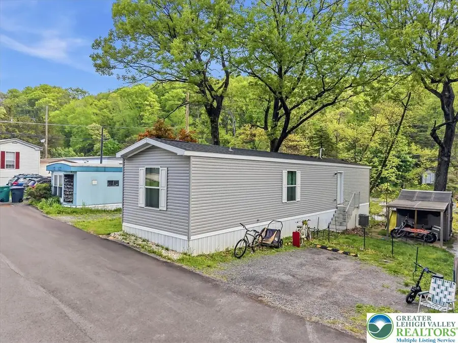 2 Indian Trail, Wind Gap, PA 18091 - #3