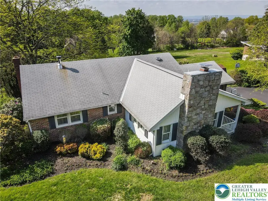 5301 S Mountain Drive, Upper Milford, PA 18049 - #2