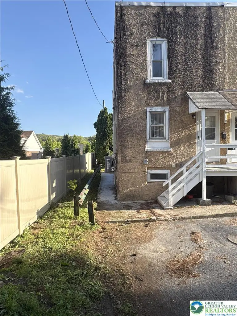 438 Milton, Bethlehem, PA 18018 - #3