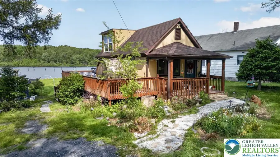 148 Sandy Beach Road, Clifton, PA 18424 - #2