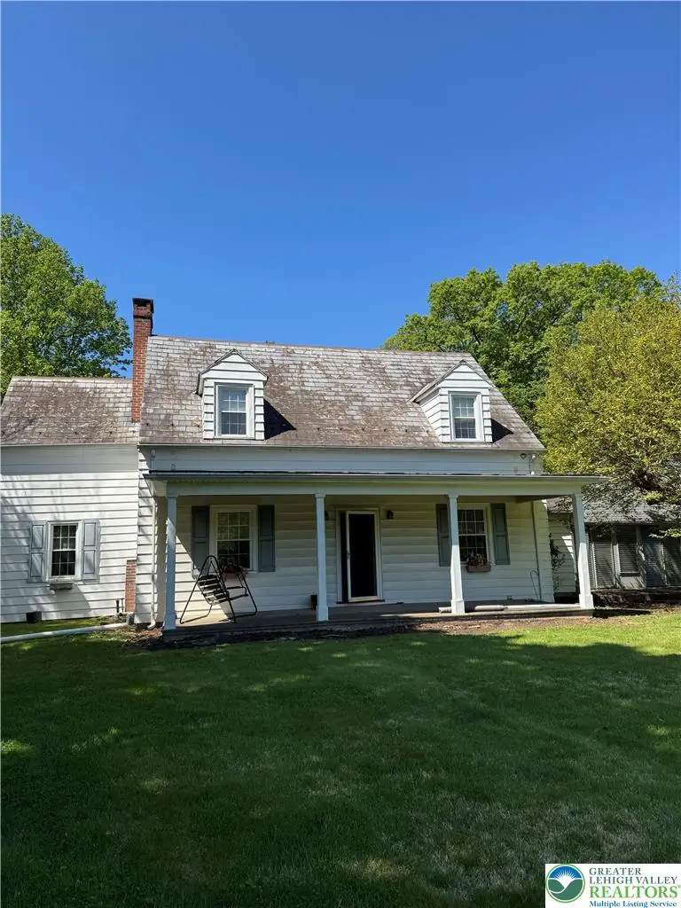 930 N Garibaldi Avenue, Washington, PA 18013 - #2