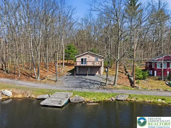 6430 E Lakeshore Drive, Middle Smithfield Twp, PA 18302