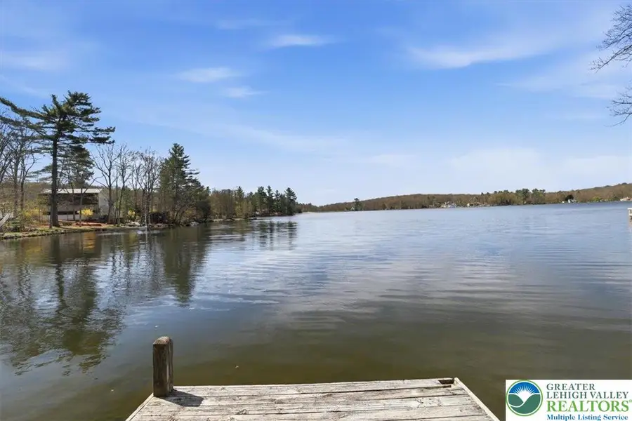 6430 E Lakeshore Drive, Middle Smithfield, PA 18302 - #2