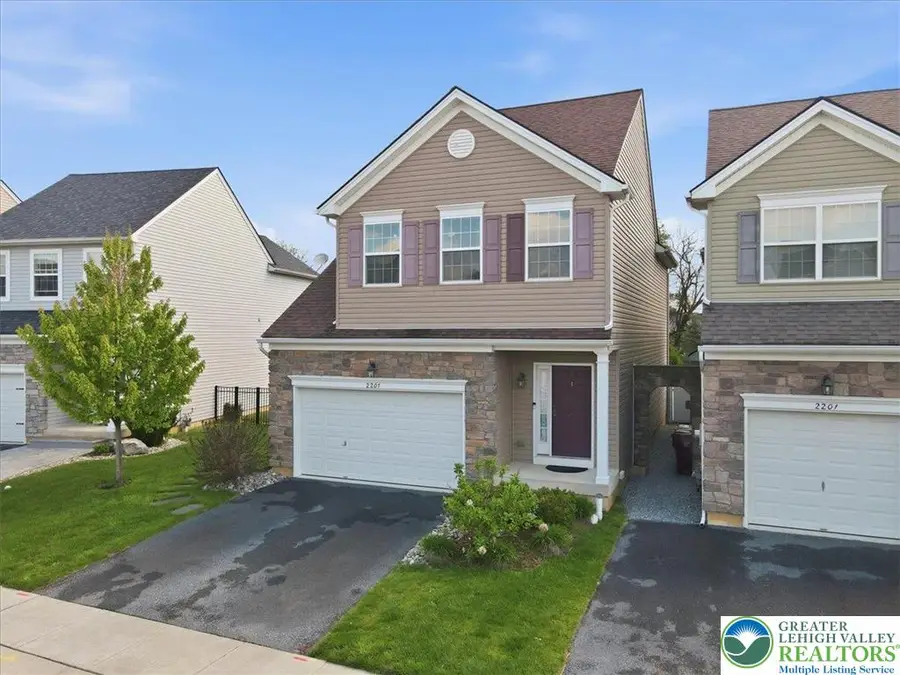 2207 Huntington Lane, Easton, PA 18040 - #3