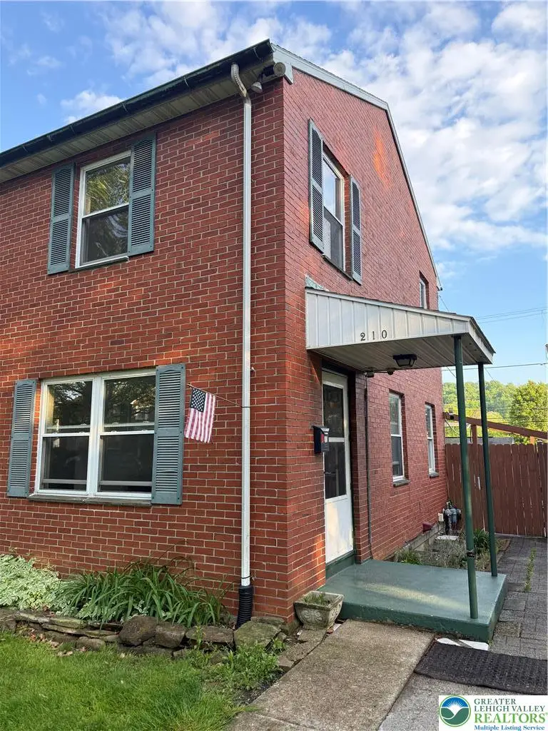 210 Palmer Street, Easton, PA 18042 - #1
