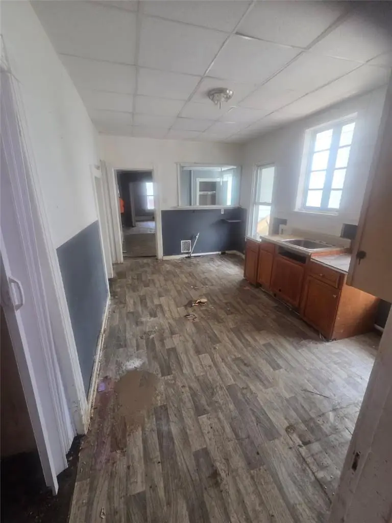 322 W Race Street, Pottsville, PA 17901 - #3
