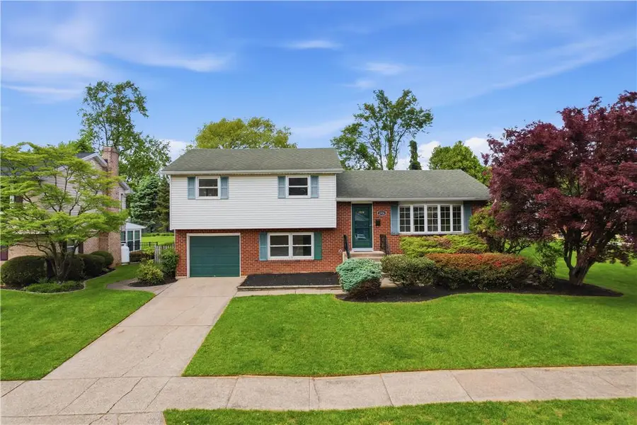 1936 Kingsley Drive, Bethlehem, PA 18018 - #2