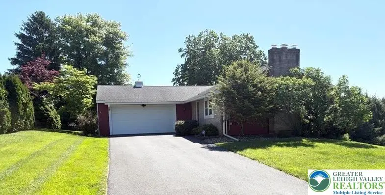 34 Stonecroft Drive, Palmer Township, PA 18045 - #2