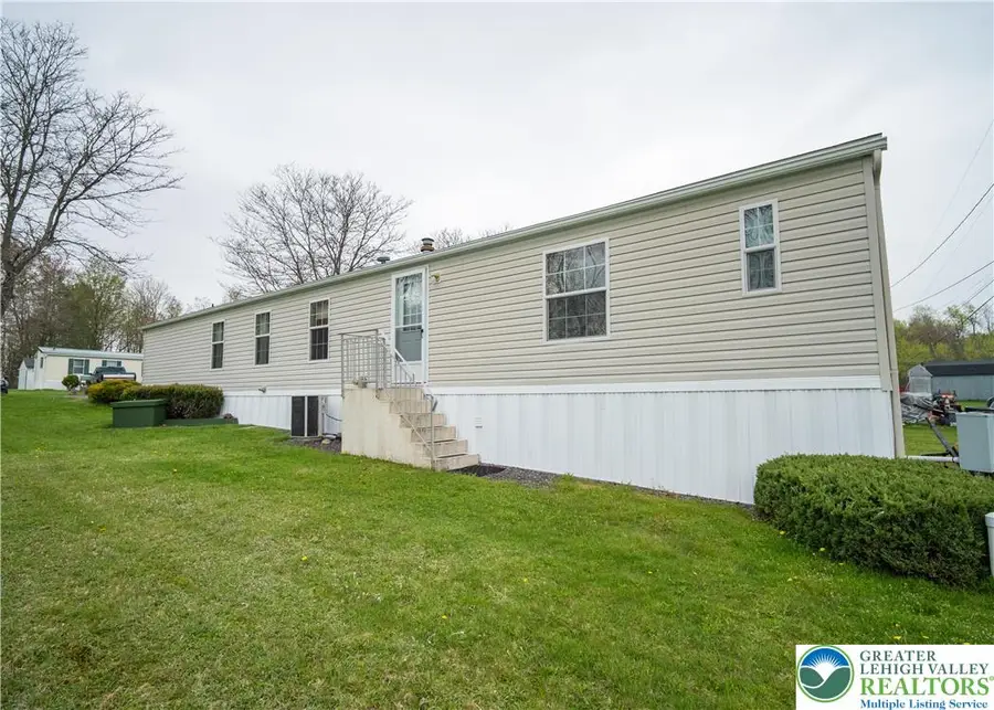 13 Clifton Manor Drive, Clifton, PA 18424 - #3