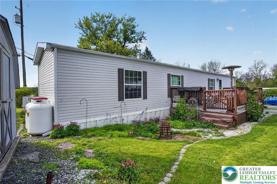 39 Country Club Road, Allen, PA 18067 - #2