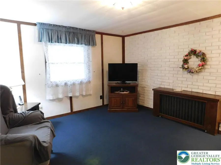 319 Lofty Road, Kline, PA 18237 - #3