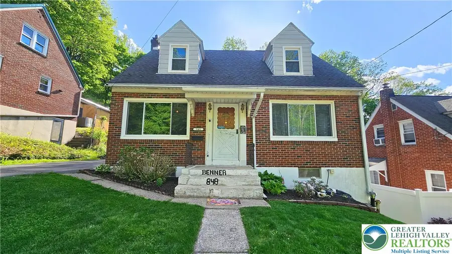 848 S Hoffert Street, Fountain Hill, PA 18015 - #2