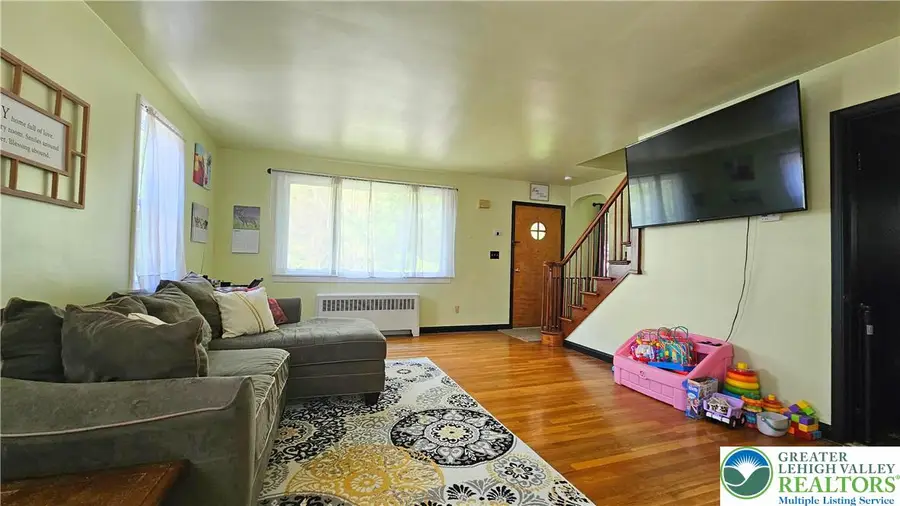 848 S Hoffert Street, Fountain Hill, PA 18015 - #3