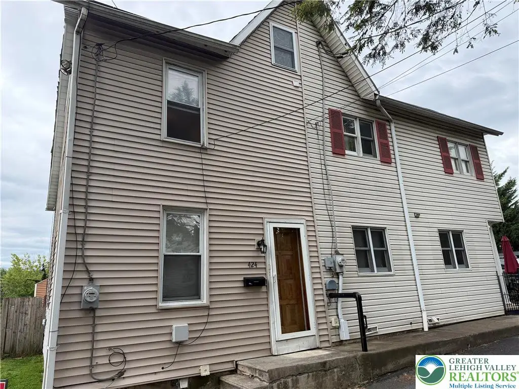 424 Milton Street, Bethlehem, PA 18018 - #1