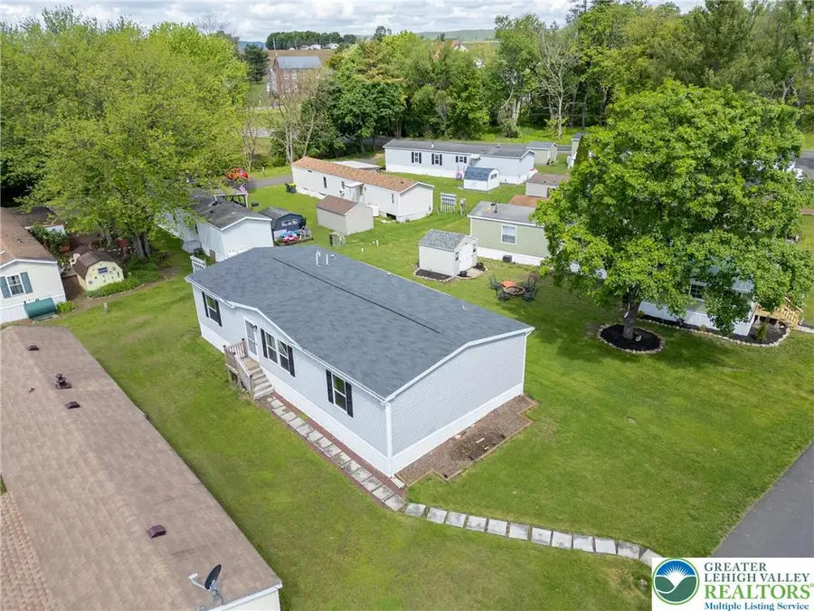 5768 Pfeiffer Circle, Heidelberg, PA 18053 - #2