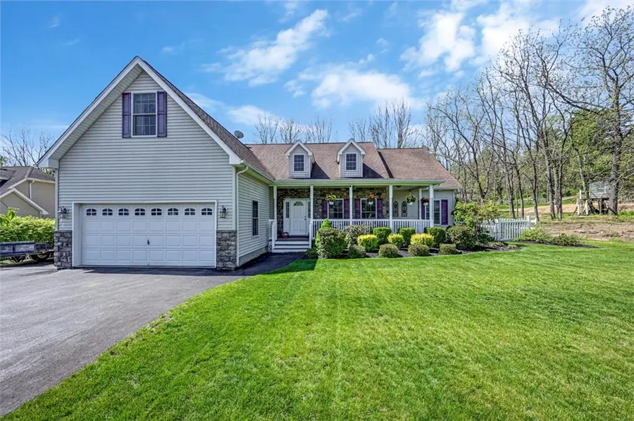 112 Michaels Run Road, Arlington Heights, PA 18360 - #3