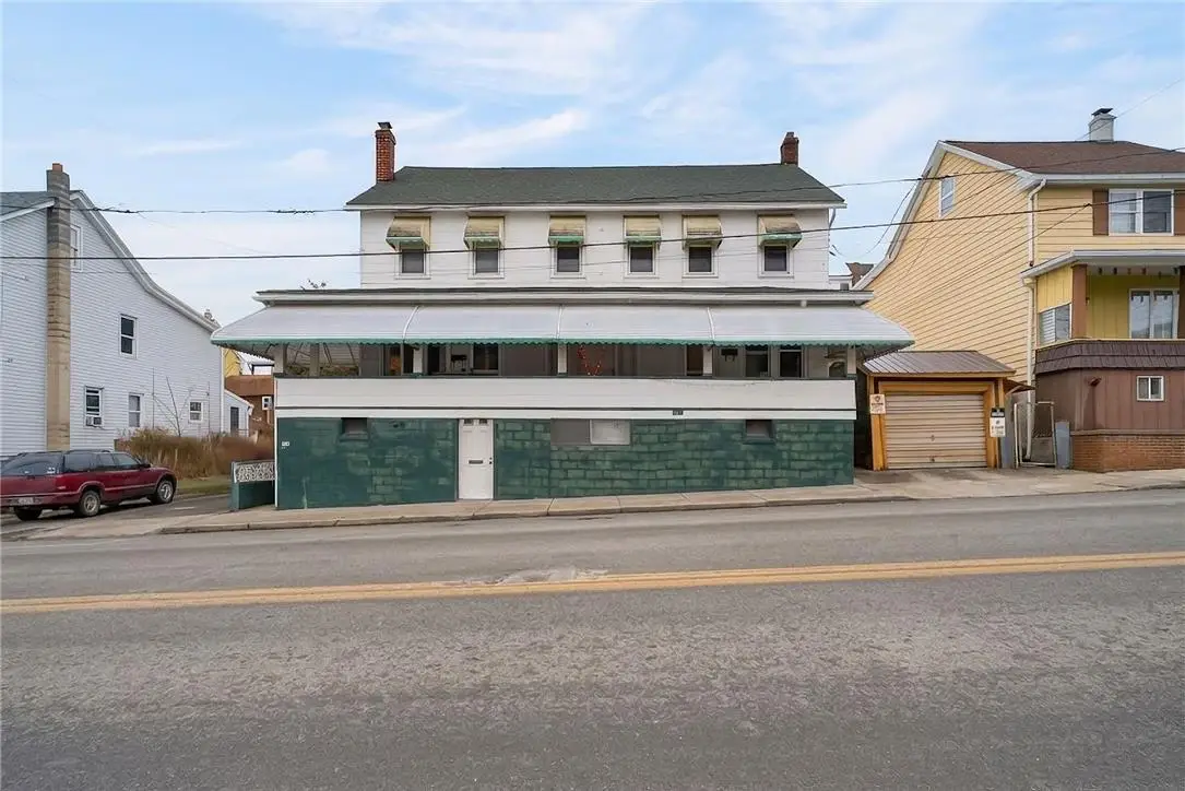 229 W Patterson Street, Lansford, PA 18232 - #1